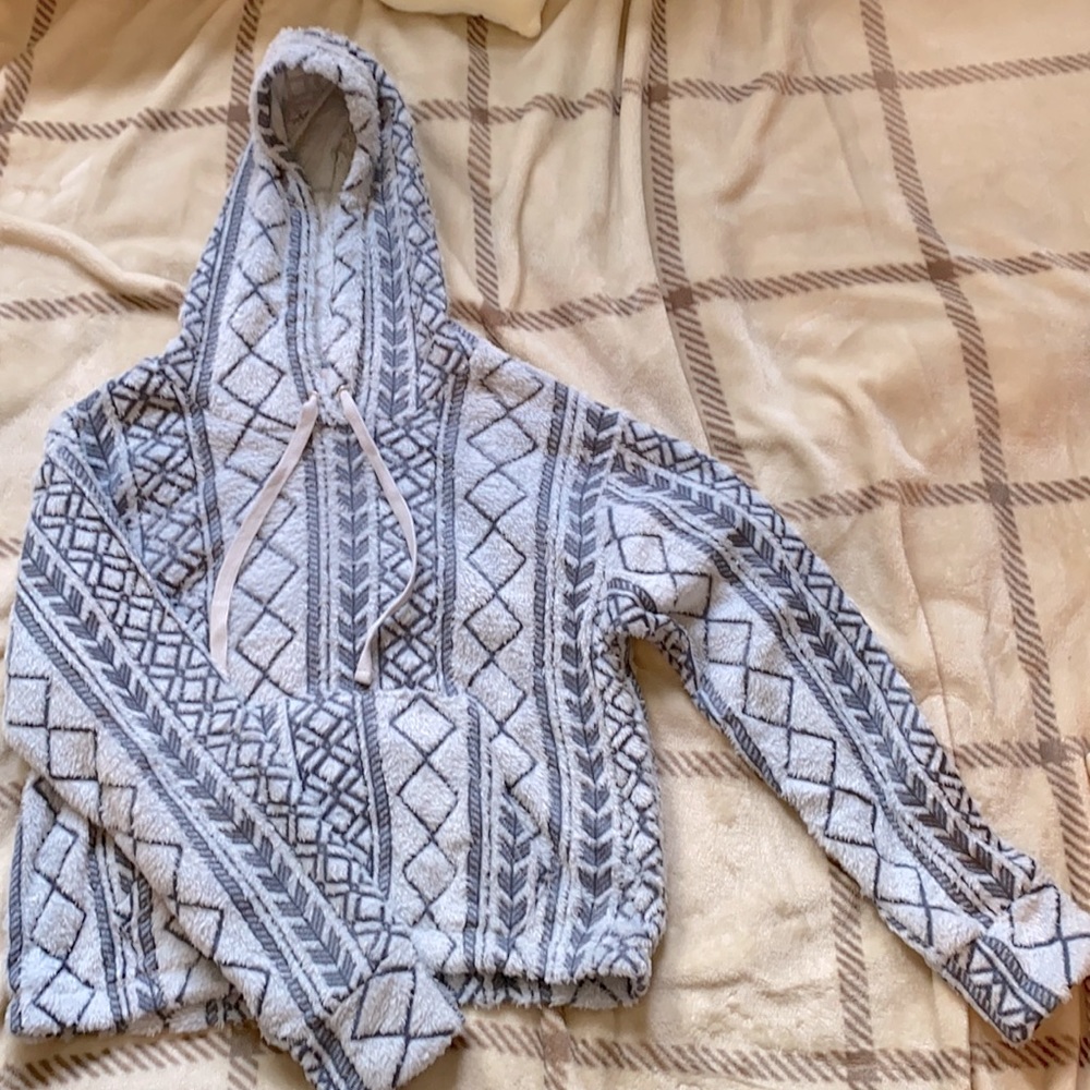 Soft Aztec print hoodie